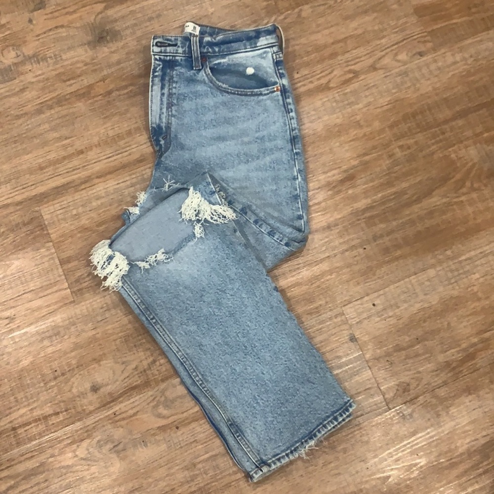 Abercrombie 90’s Ultra High Rise Straight Jeans